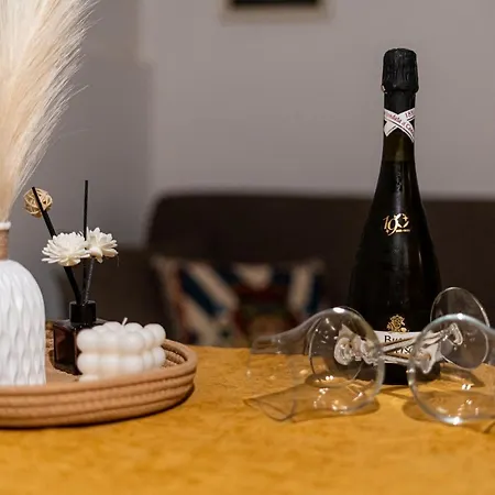 Teama House - In Centro - Politeama *