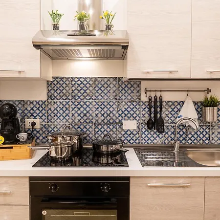 Teama House - In Centro - Politeama *